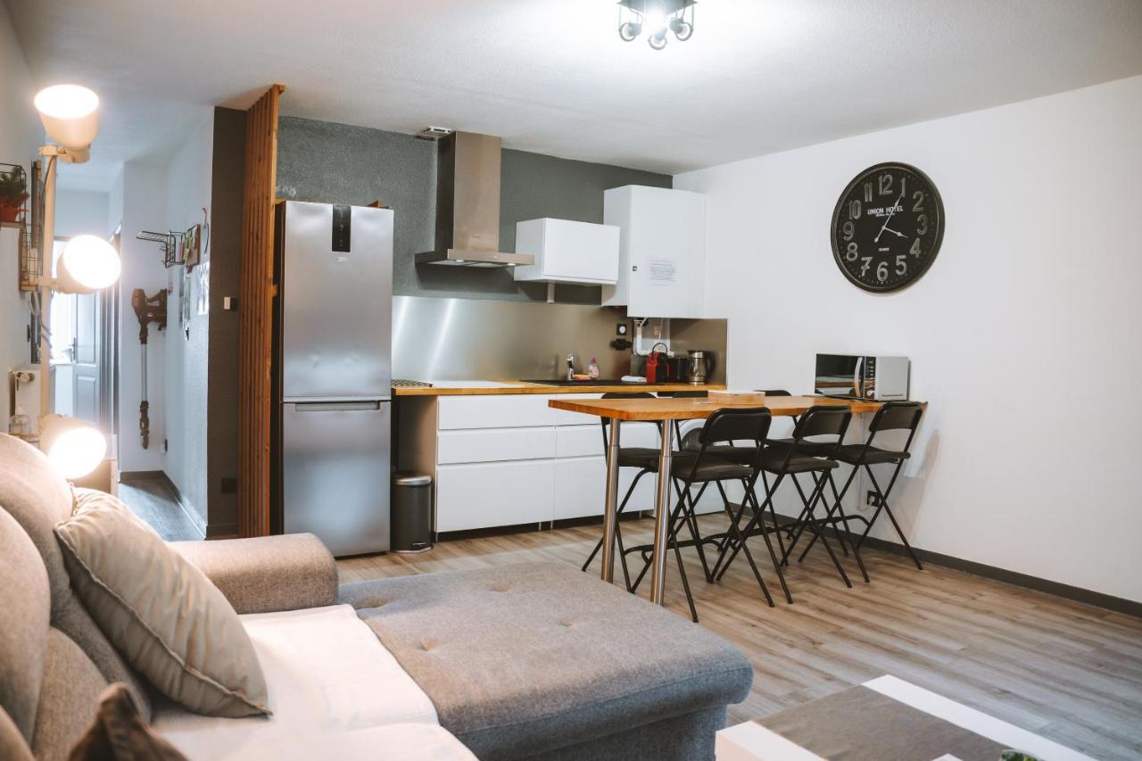 GEST-LOC LOCATION MEUBLÉE T3 Le DrômArdèchois - TOURNON SUR RHÔNE - ARDÈCHE Apartamento Exterior foto